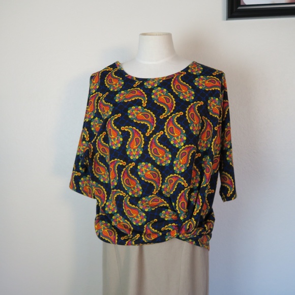 Lularoe Irma Knit Shirt - Size M - Picture 3 of 7